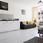 Apartmán Folk Krakowskie Przedmiescie *