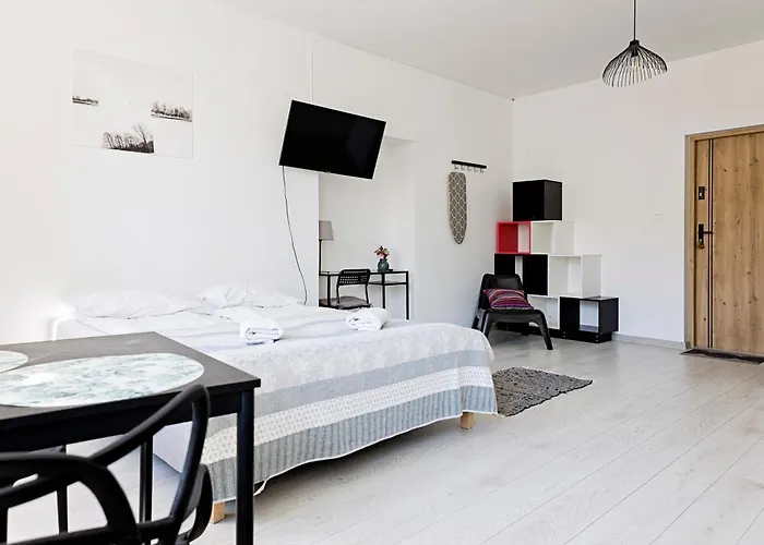 Folk Krakowskie Przedmiescie * לובלין