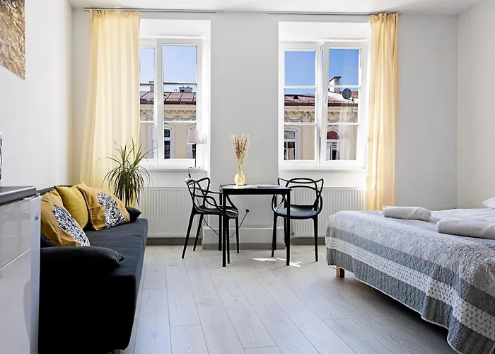 Folk Krakowskie Przedmiescie Apartamento